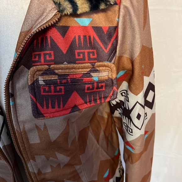 Native American Printed Jacket, Size M - Picture 3 of 6